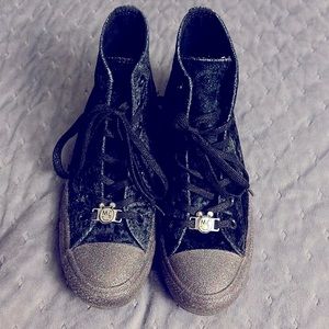 Miley Cyrus edition Converse